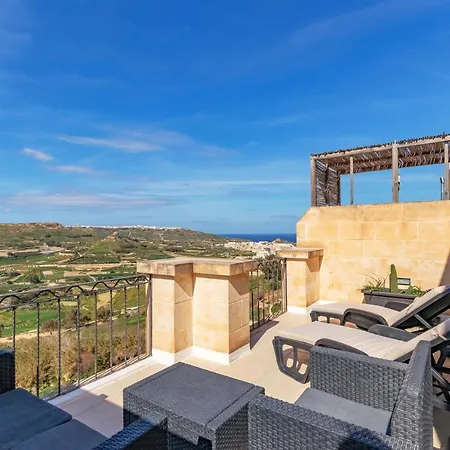 Сasa de vacaciones Ghajn Damma