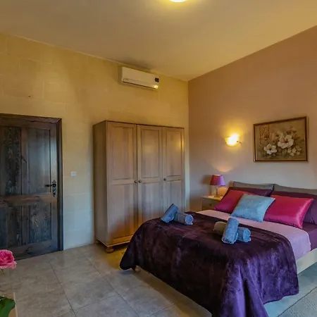 Semesterbostad Ghajn Damma