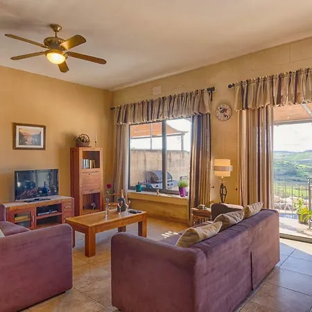 Holiday home Ghajn Damma *